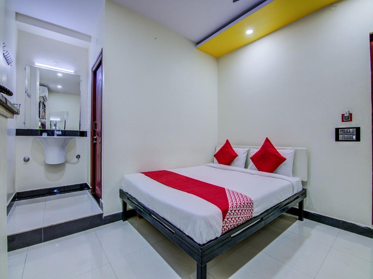 โอโย 5362 โฮเต็ล สปาร์ แกรนด์ Hotel วิสาขปัตนัม ภายนอก รูปภาพ