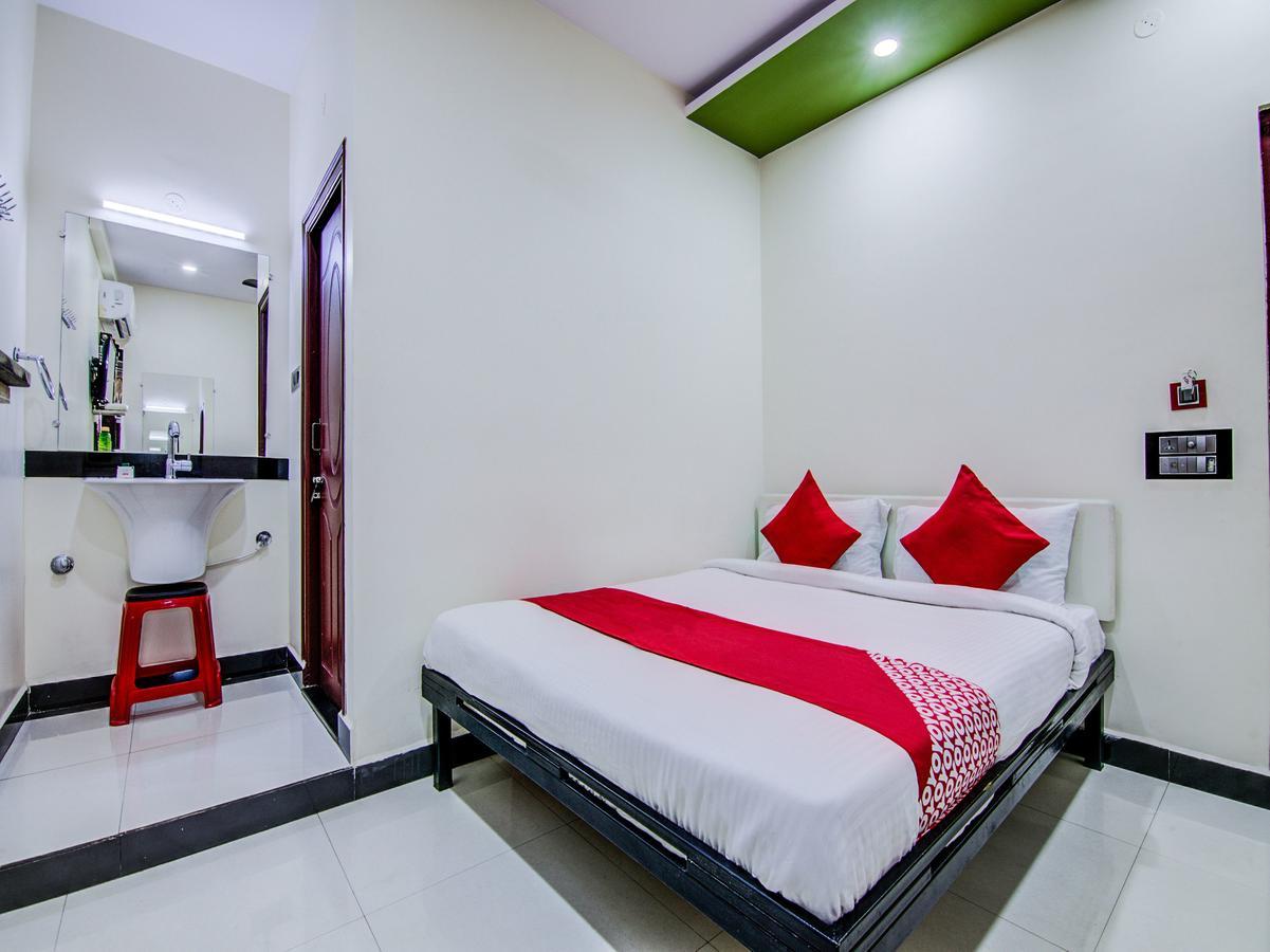 โอโย 5362 โฮเต็ล สปาร์ แกรนด์ Hotel วิสาขปัตนัม ภายนอก รูปภาพ